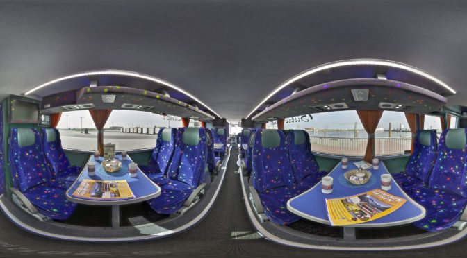 virtueller Rundgang durch einen Reisebus